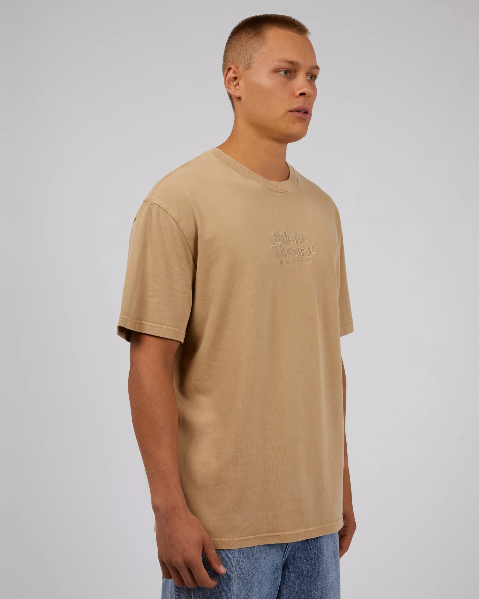 Classic Emb Tee Tan