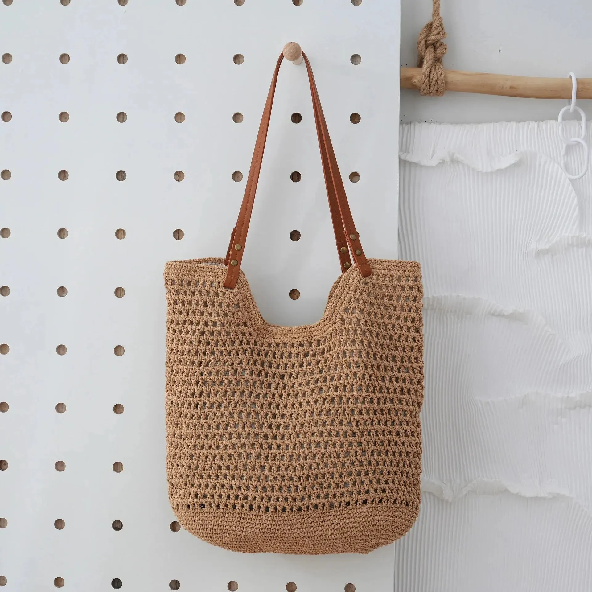 Mesh Woven Lightweight Straw Handbag