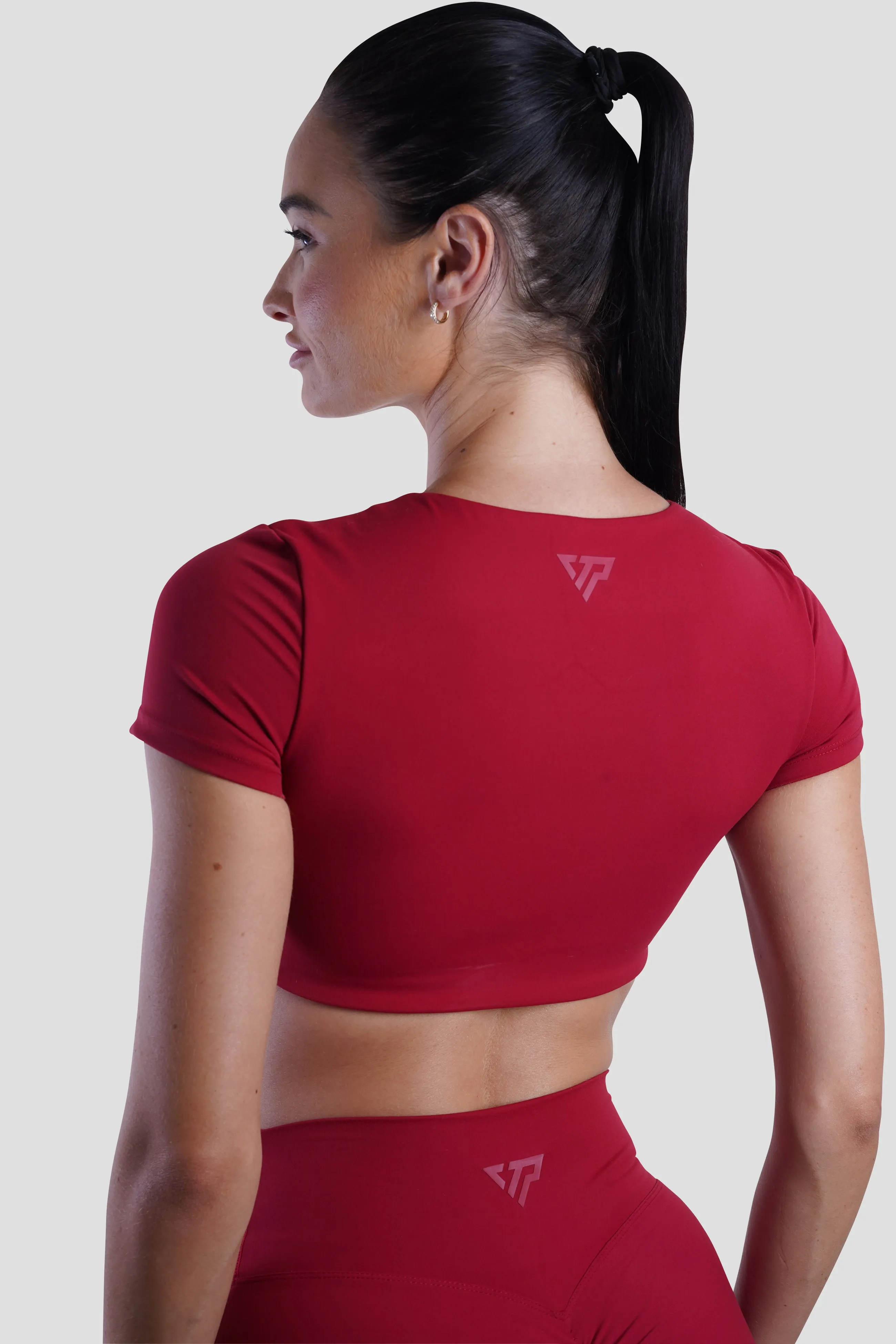 SLEEK TOP SHORT SLEEVE - DARK RED