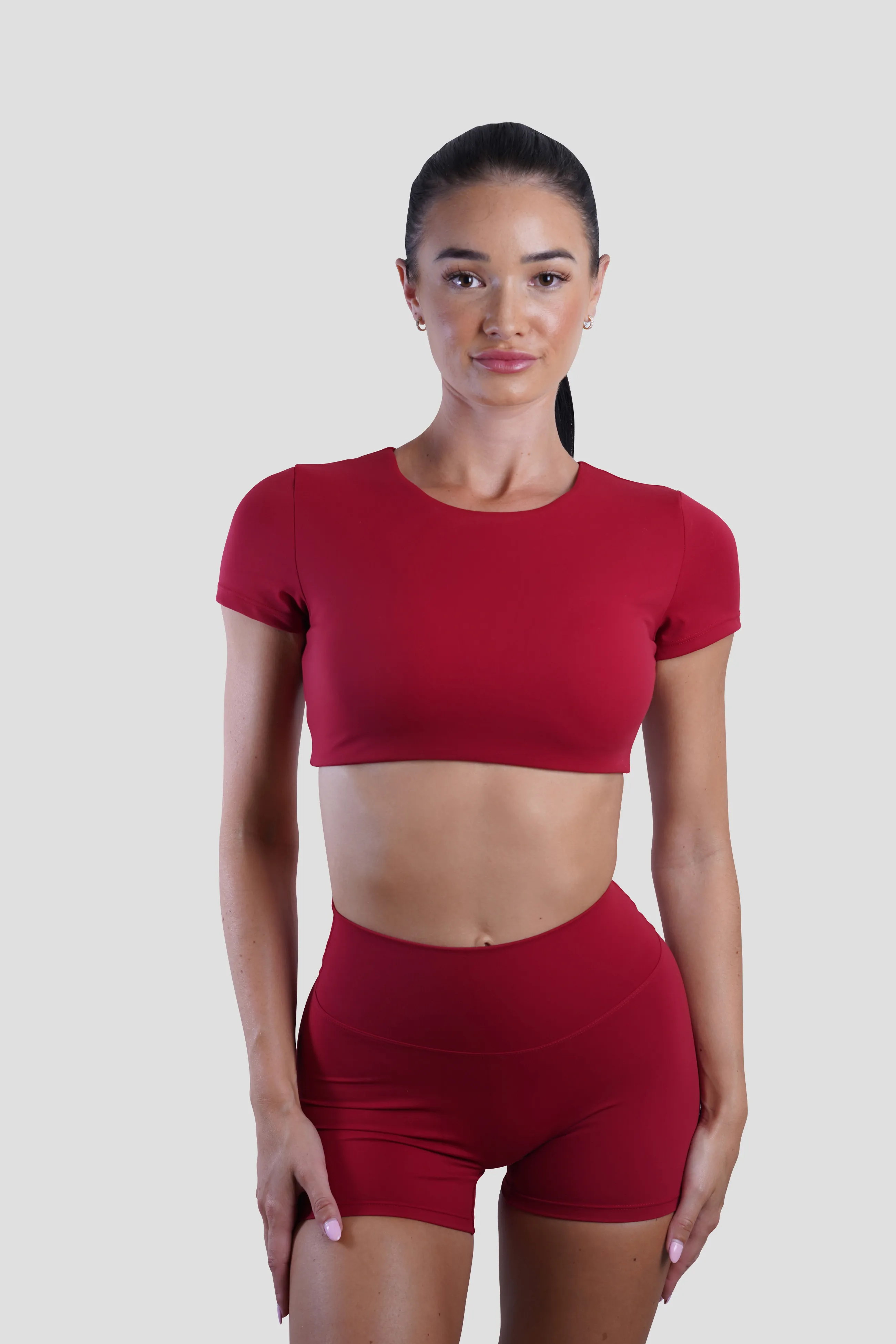 SLEEK TOP SHORT SLEEVE - DARK RED