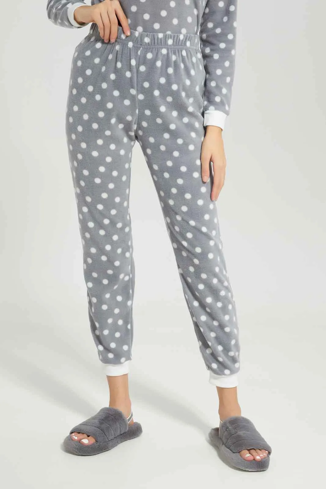 Women Grey Dotted Pyjama Set (2 Piece)