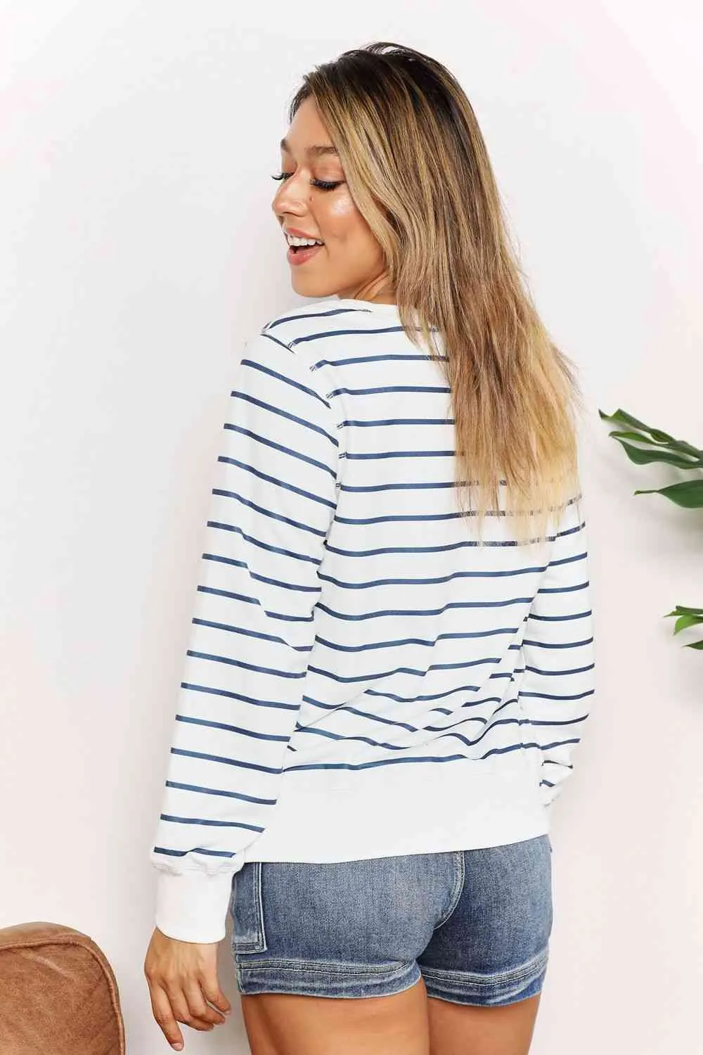 Women's Double Take Striped Long Sleeve Round Neck Top