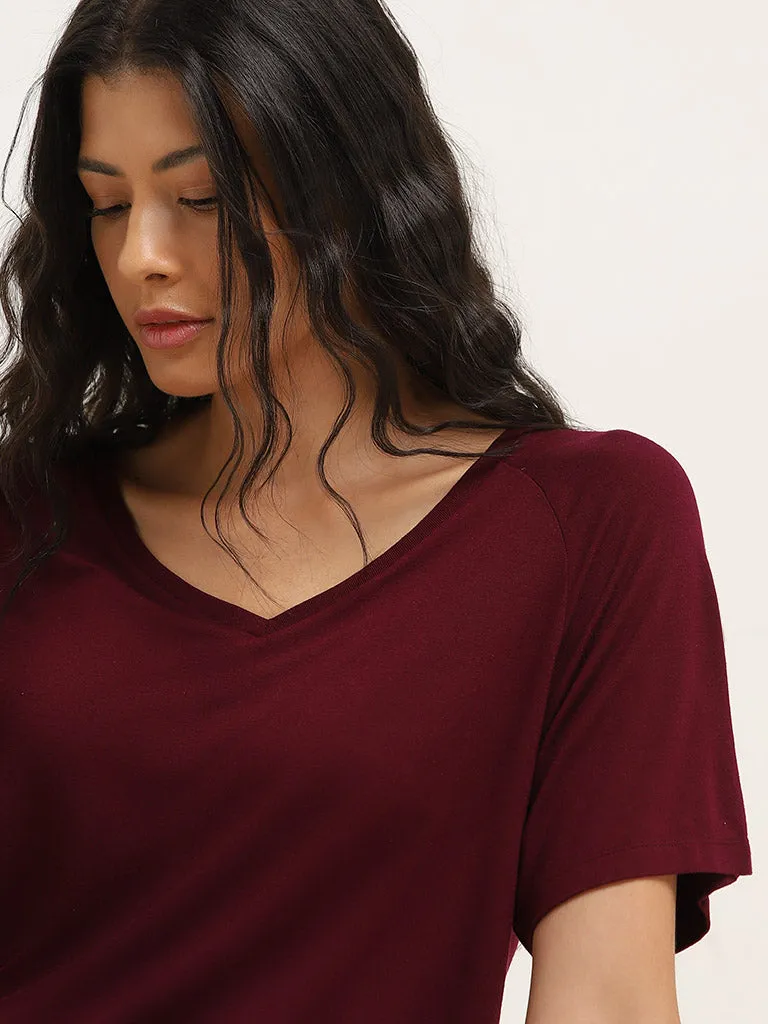 Wunderlove Burgundy Relaxed-Fit T-Shirt